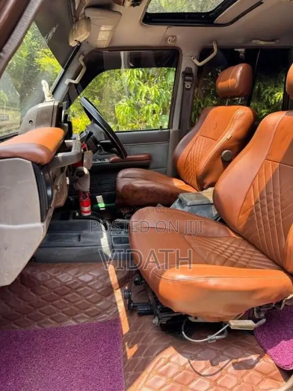 Toyota Land Cruiser 1991 SUV (Used)