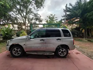 Mazda Proceed Levante 1999 SUV (Used)