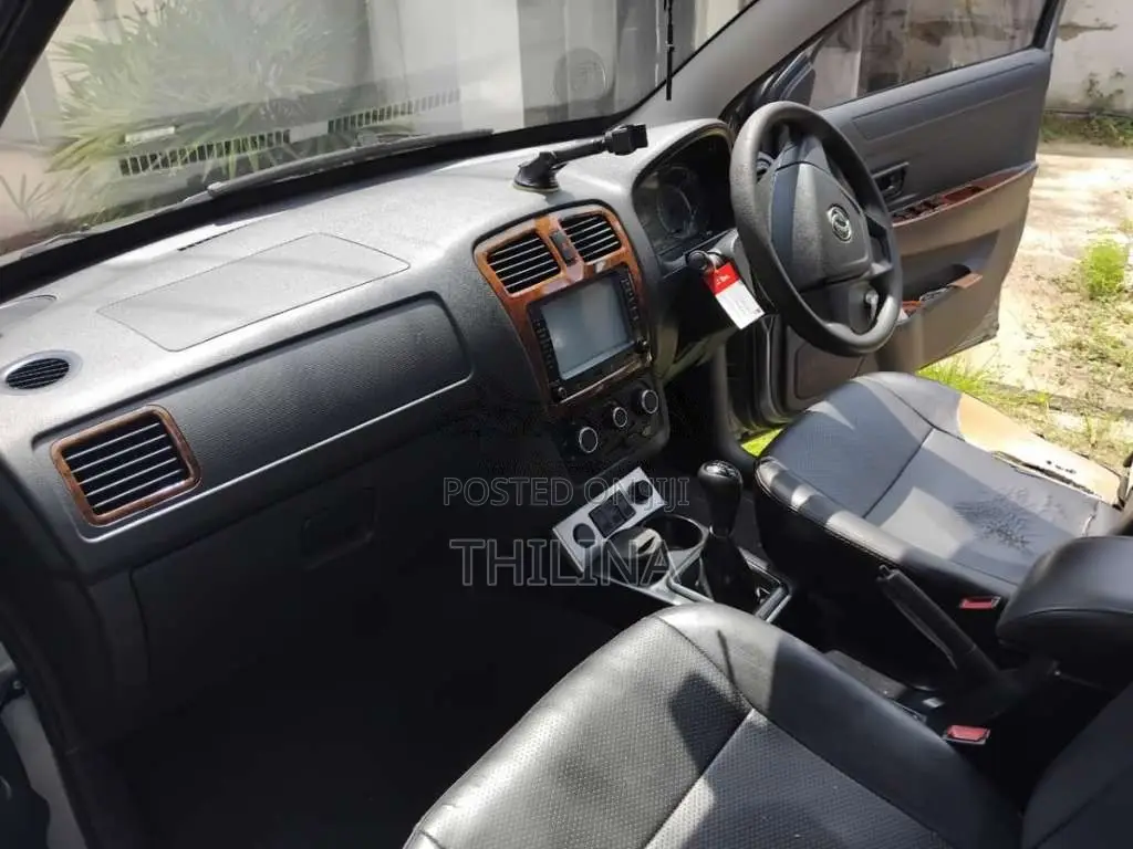DFSK Glory 330 2016 SUV (Used)