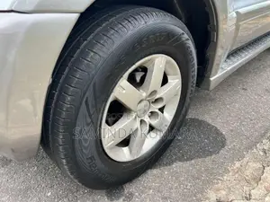 Mitsubishi Montero 2004 SUV (Used)