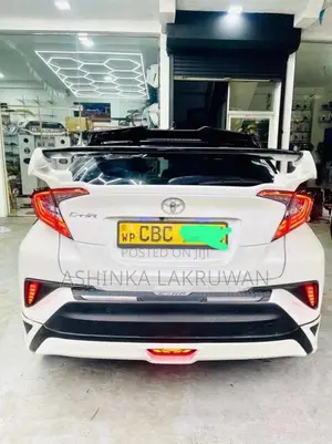 Toyota CHR NGX50 2018 SUV (Used)