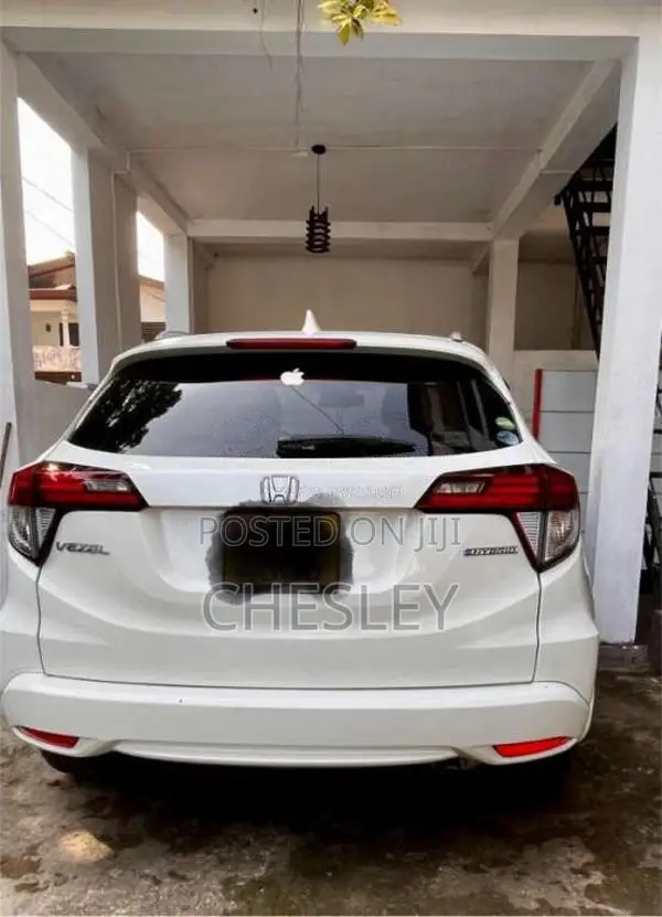 Honda Vezel 2014 SUV (Used)