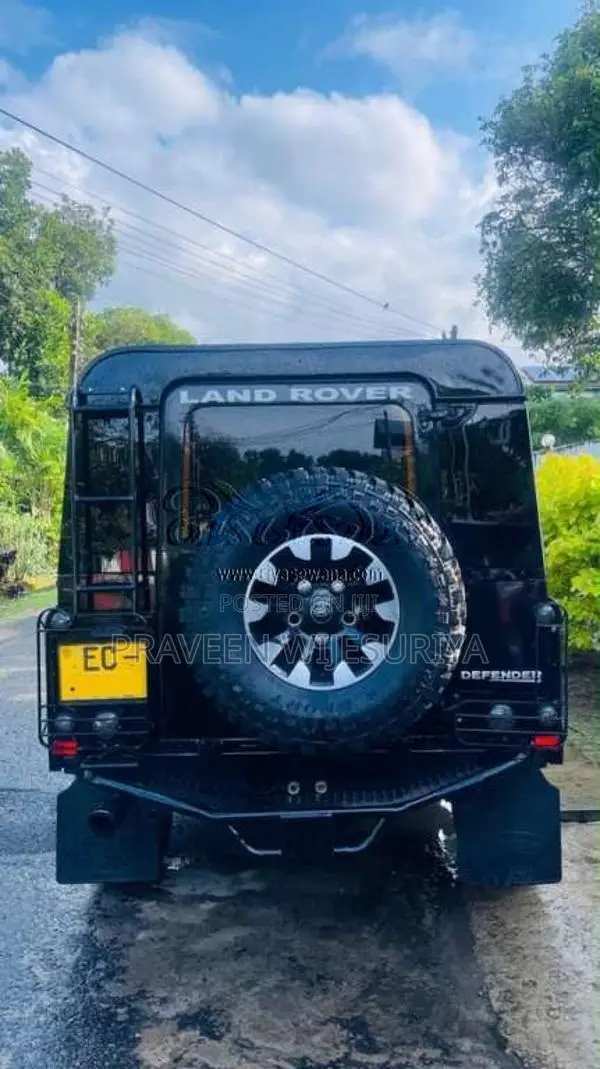 Land-Rover Defender 1979 SUV (Used)