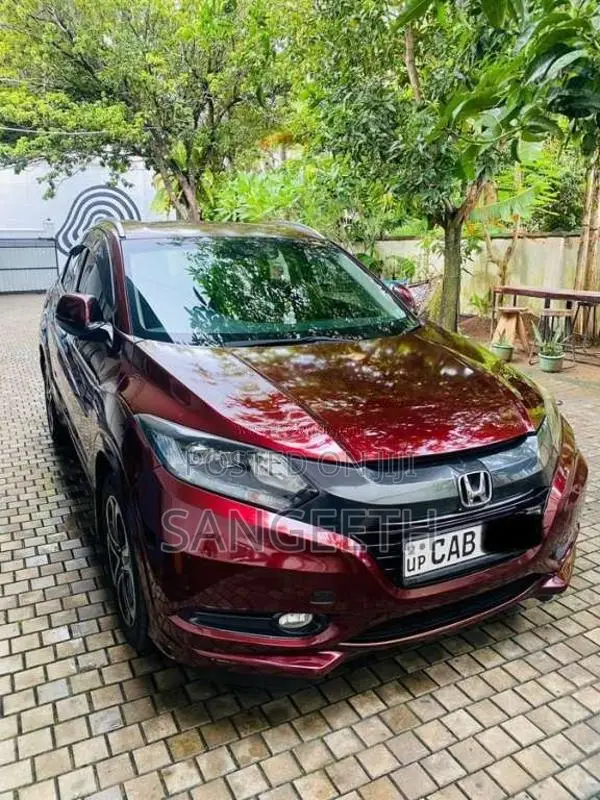 Honda Vezel 2014 SUV (Used)