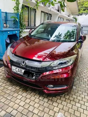 Honda Vezel 2014 SUV (Used)