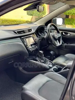 Nissan Qashqai Tekna 2018 SUV (Used)