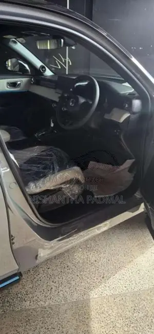 Honda Vezel Z Play Premium 2026 SUV Unregistered (Recondition)