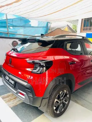 Renault Kiger Emotion CVT 2025 SUV (Used)