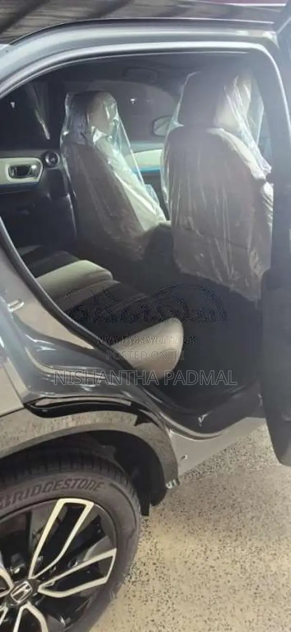 Honda Vezel Z Play Premium 2026 SUV Unregistered (Recondition)
