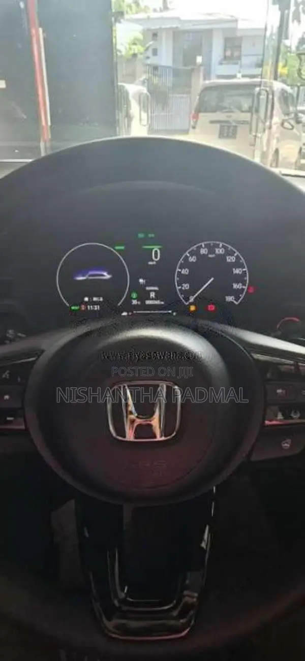 Honda Vezel Z Play Premium 2026 SUV Unregistered (Recondition)