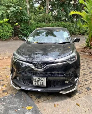 Toyota CHR 2020 SUV (Used)