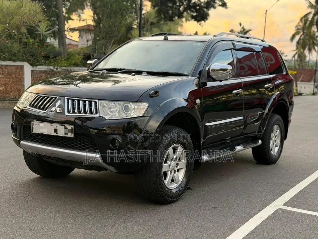 Mitsubishi Montero Sport 2012 SUV (Used)