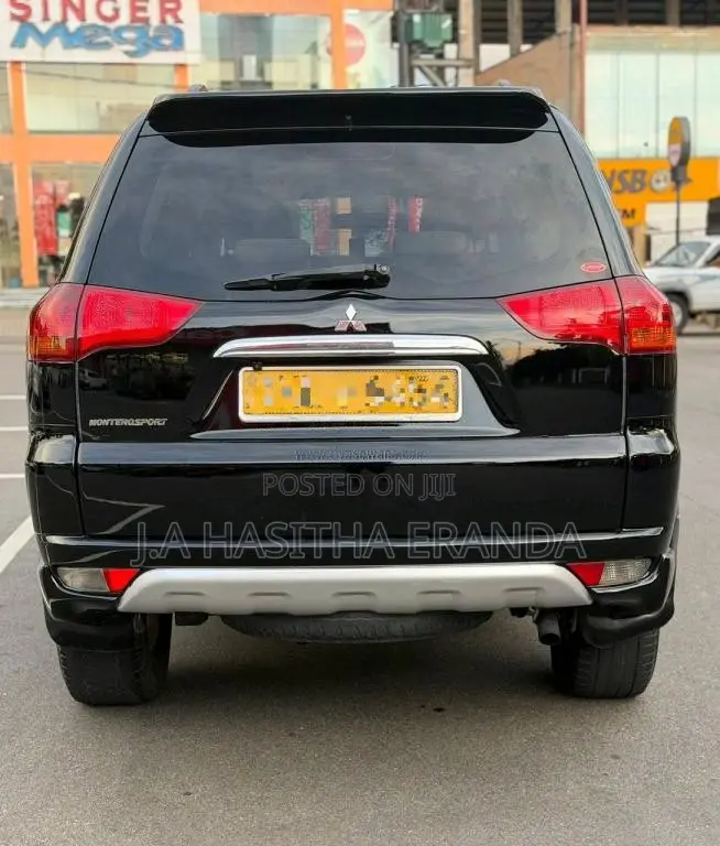 Mitsubishi Montero Sport 2012 SUV (Used)