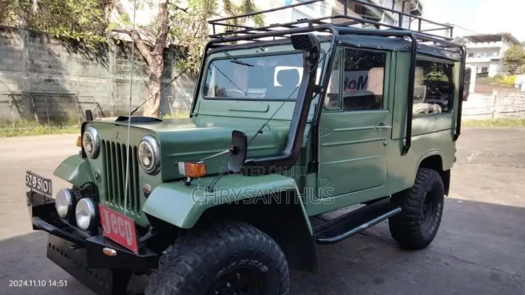 Mitsubishi 4DR5 1969 SUV (Used)