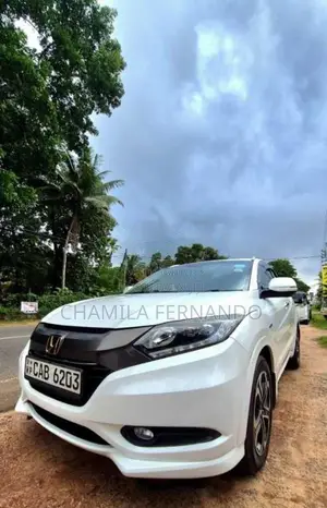 Honda Vezel 2014 SUV (Used)