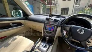 Micro Rexton 2015 SUV (Used)