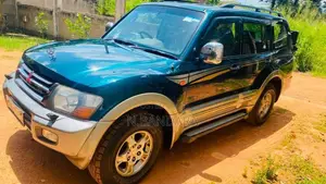Mitsubishi Montero 2002 SUV (Used)