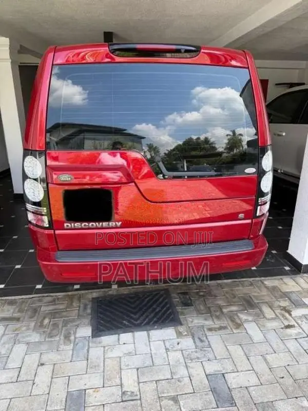 Land-Rover Discovery 4 2015 SUV (Used)
