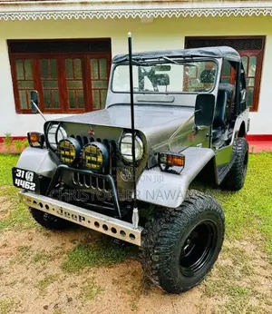 Mitsubishi 4DR 6 1980 SUV (Used)