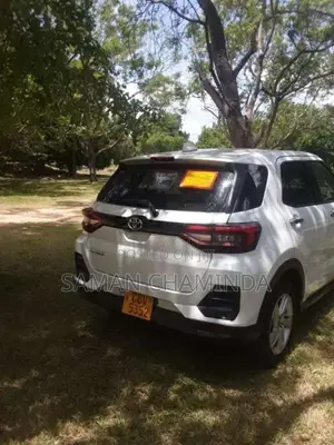 Toyota Raize 2024 SUV (Used)