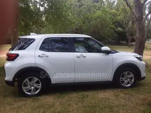 Toyota Raize 2024 SUV (Used)