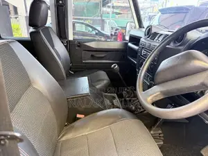 Land-Rover Defender 1992 SUV (Used)