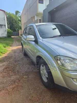 Micro Kyron 2008 SUV (Used)