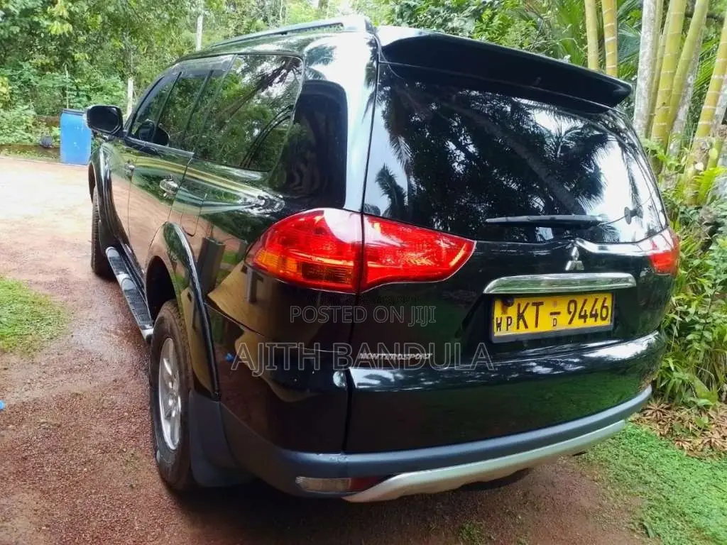 Mitsubishi Montero Sport 2012 SUV (Used)