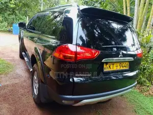 Mitsubishi Montero Sport 2012 SUV (Used)