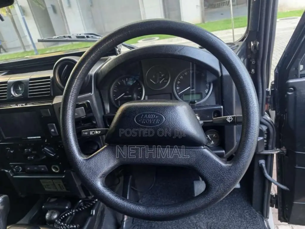 Land-Rover Defender 1979 SUV (Used)