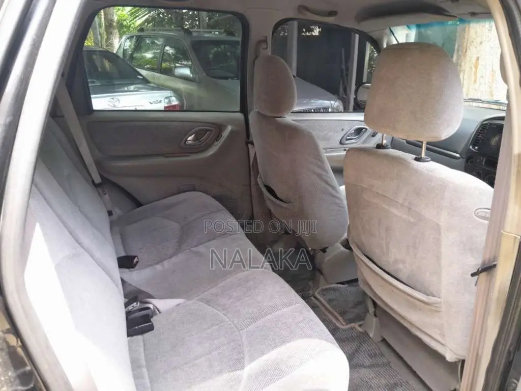 Mazda Tribute 2002 SUV (Used)