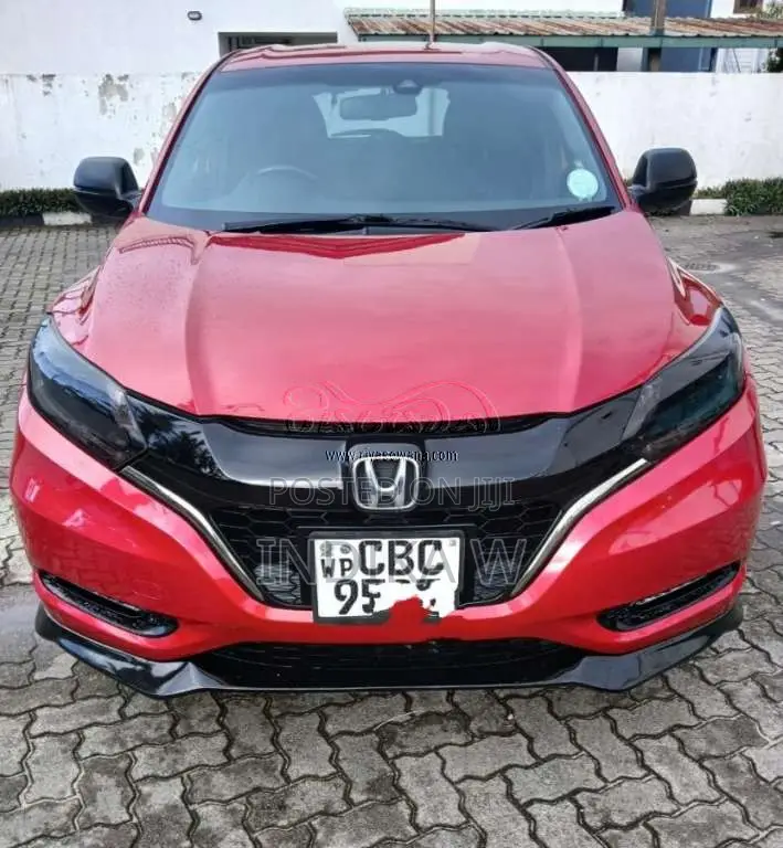 Honda Vezel RS 2018 SUV (Used)
