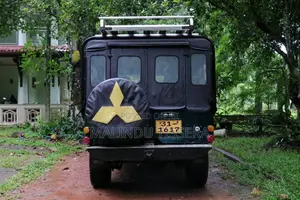 Mitsubishi 4DR5 J44 1980 SUV (Used)