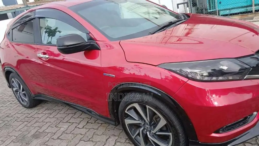 Honda Vezel RS 2018 SUV (Used)