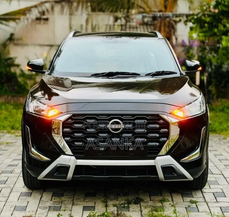 Nissan Magnite CVT TURBO BN 2025 SUV Brand New