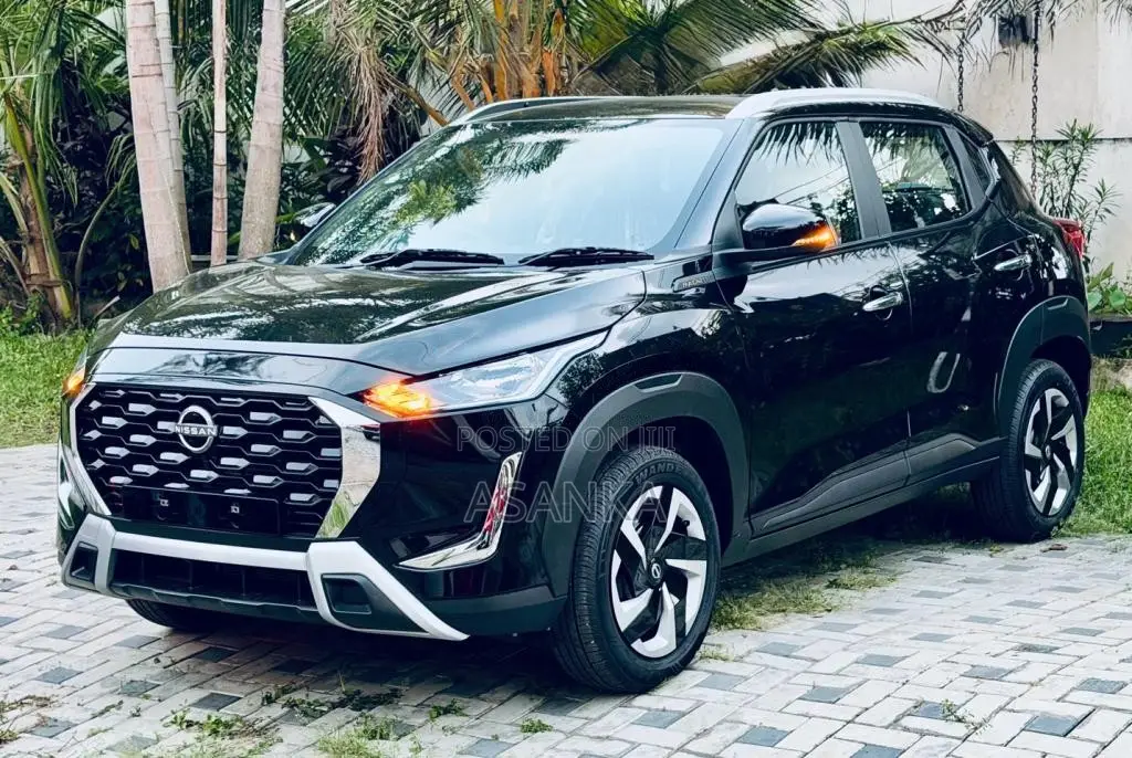 Nissan Magnite CVT TURBO BN 2025 SUV Brand New