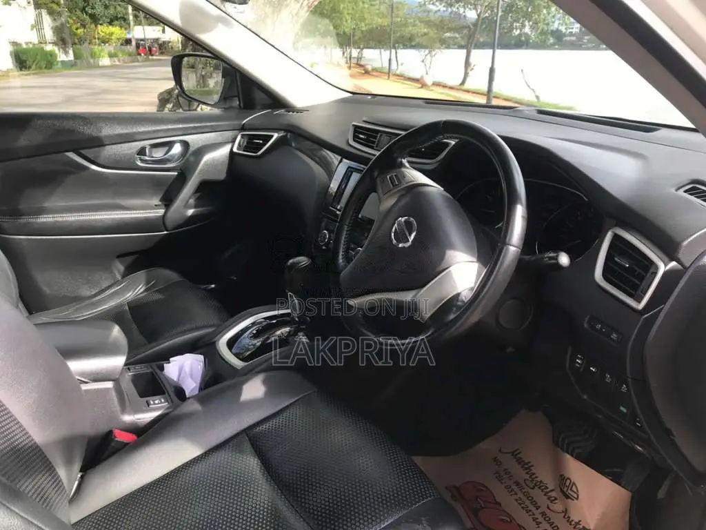 Nissan X-Trail 2016 SUV (Used)