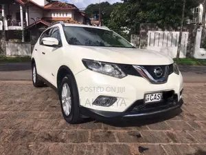 Nissan X-Trail 2016 SUV (Used)