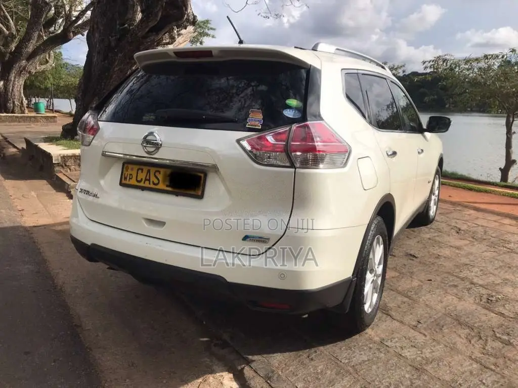 Nissan X-Trail 2016 SUV (Used)