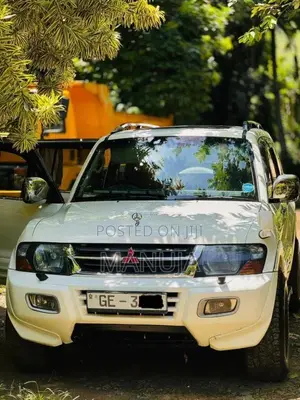 Mitsubishi Montero 2001 SUV (Used)