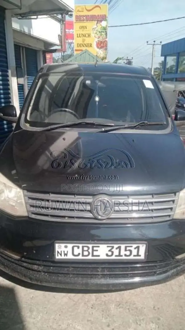 DFSK Glory 2018 SUV (Used)