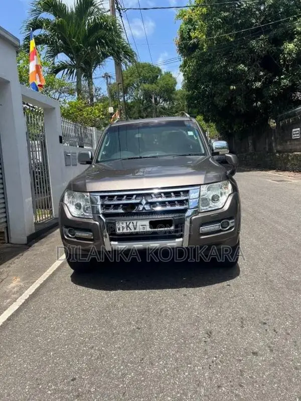Mitsubishi Montero 2013 SUV (Used)