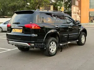 Mitsubishi Montero 2012 SUV (Used)