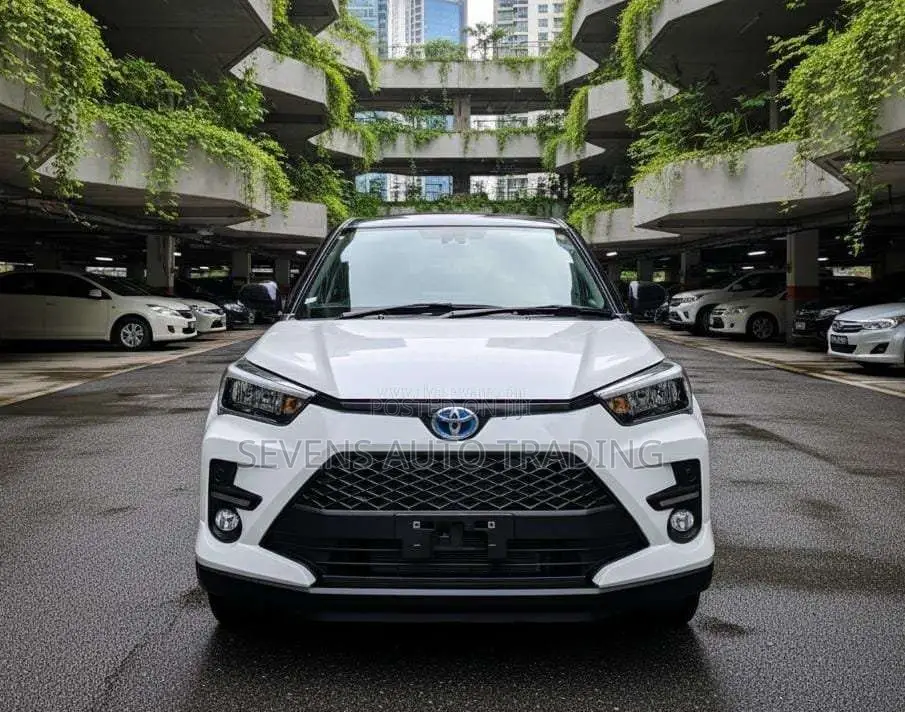 Toyota Raize Z Parking BSM 2025 SUV Unregistered (Recondition)