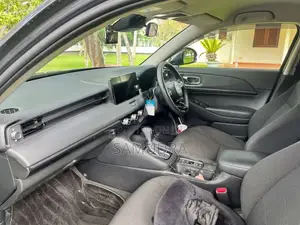 Honda Vezel 2023 SUV (Used)