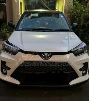 Toyota Raize 2025 SUV (Used)
