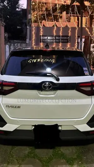 Toyota Raize 2025 SUV (Used)