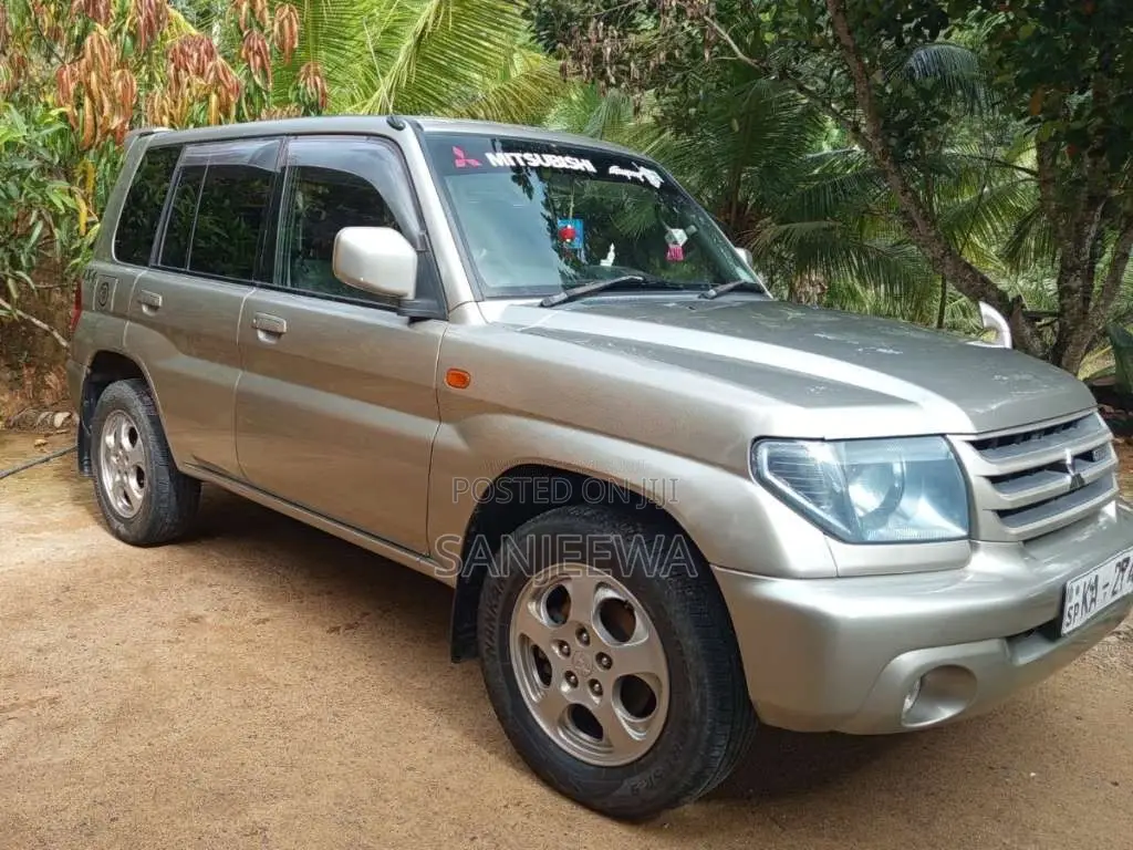 Mitsubishi GDI 2001 SUV (Used)