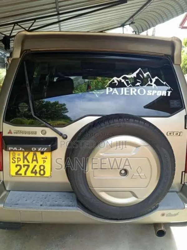 Mitsubishi GDI 2001 SUV (Used)