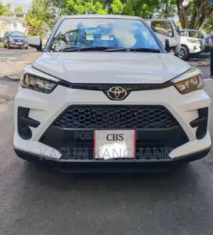 Toyota Raize G 2023 SUV (Used)